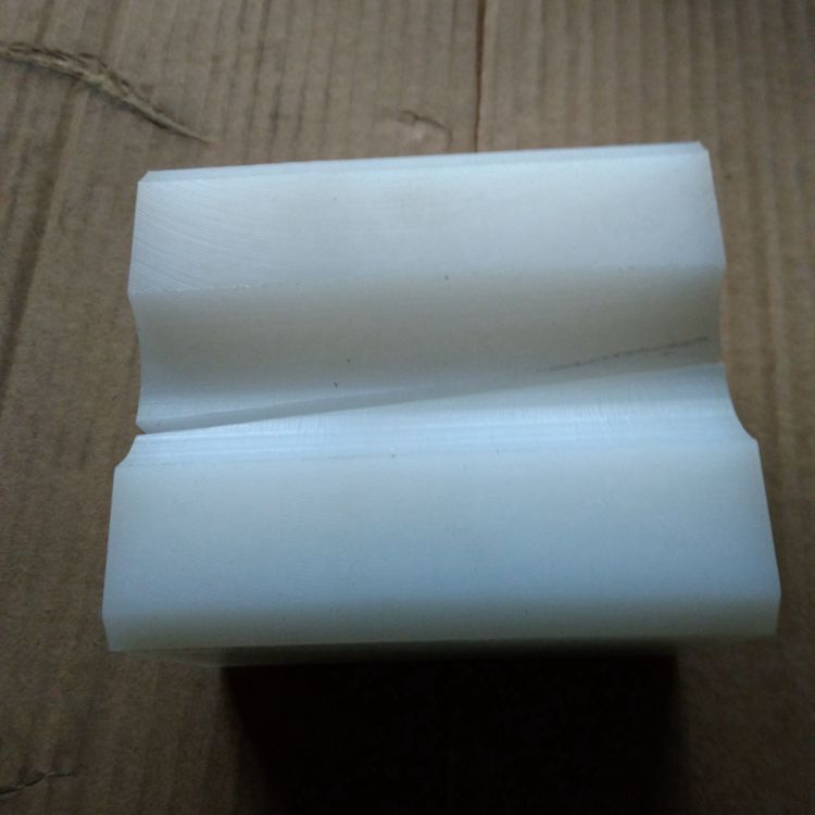 矿用天轮衬块多绳摩擦衬垫聚乙烯超高分子衬垫导向轮衬块来图定制