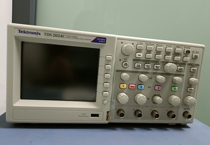 出售泰克Tektronix TDS2024C示波器200MHz 4通道