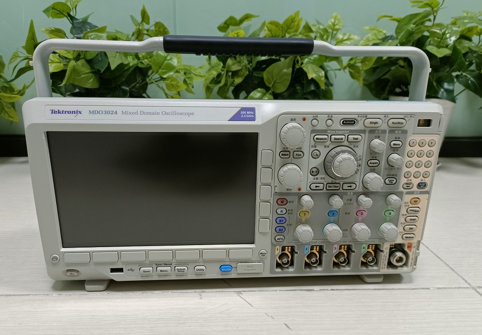 高价收购泰克Tektronix MDO3024混合域示波器