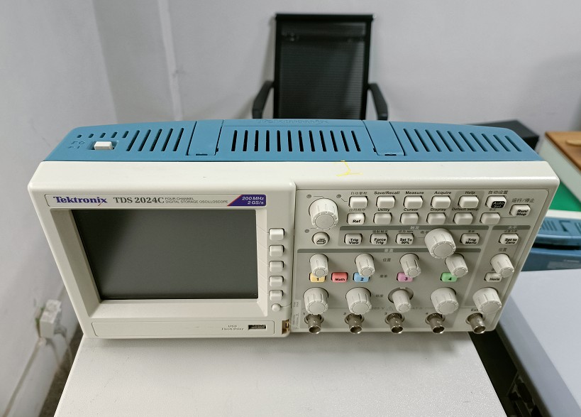 出售泰克Tektronix TDS2024C示波器200MHz 4通道