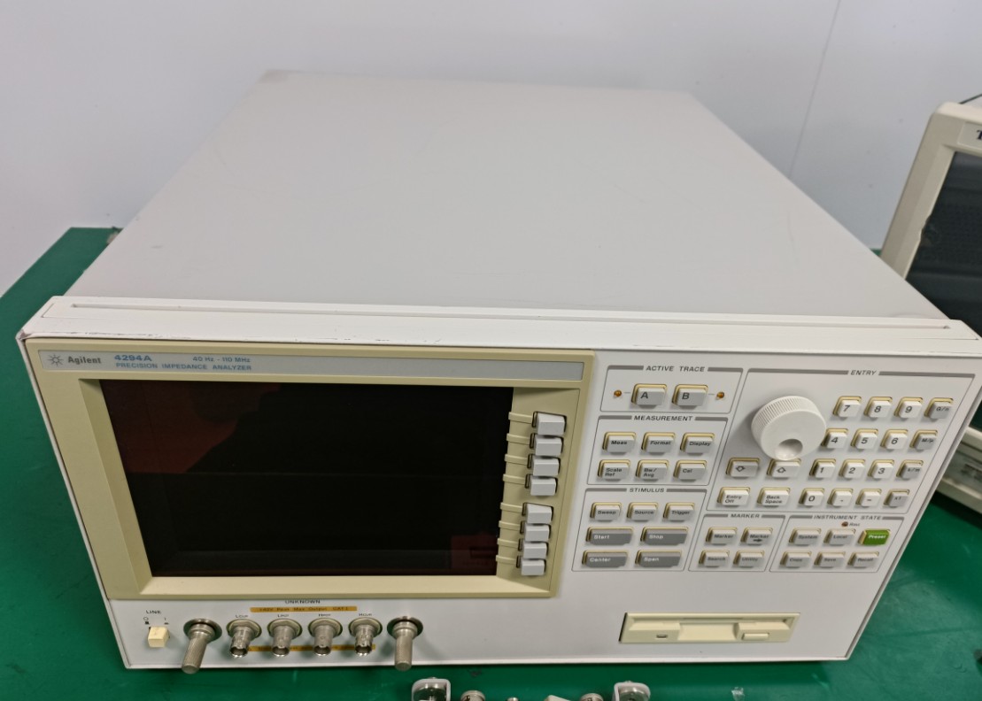 Agilent4294A阻抗分析仪高价回收HP4294A