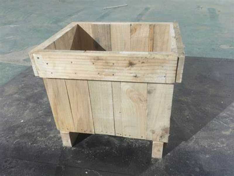 供应木材包装箱,实木包装箱,木制品包装箱上海昕合实业有限公司