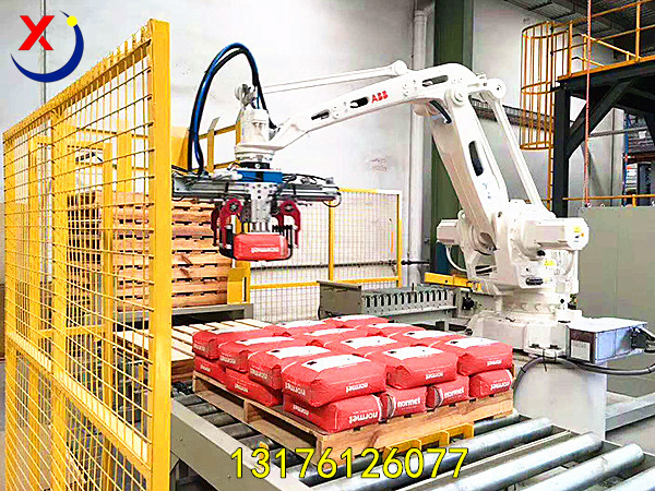 码垛机器人在食品制造业饲料添加剂码垛应用