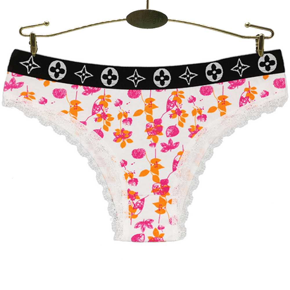 厂家外贸女式三角裤 印花蕾丝边比基尼女士内裤棉质短裤批发