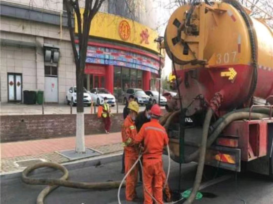 太原市化粪池清理,高压清洗管道,抽下水井