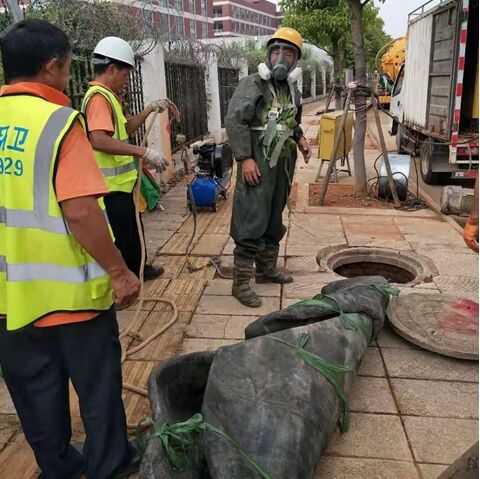 太原清掏化粪池 隔油池吸污 高压清洗管道 管道疏通