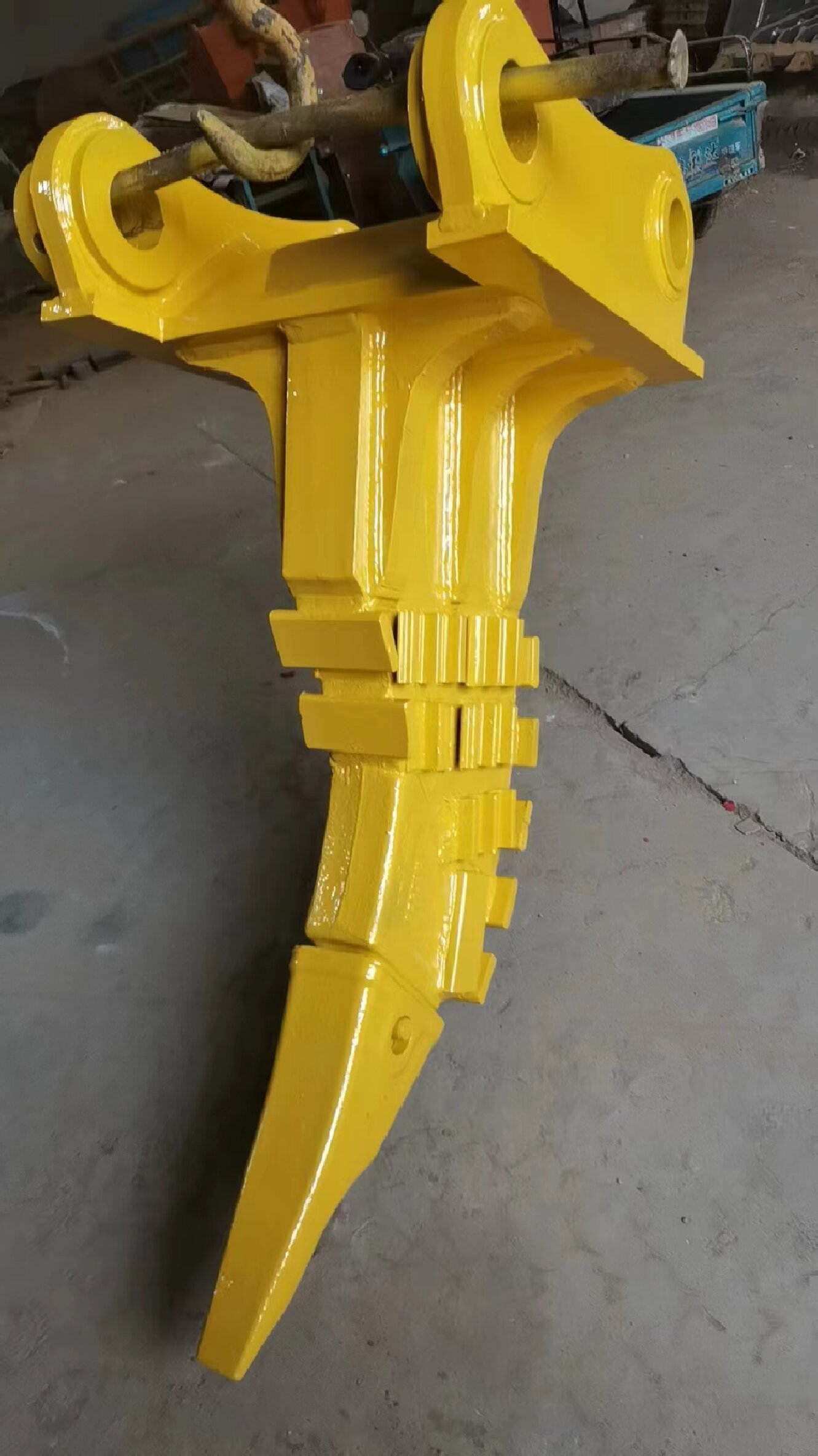 三一485挖掘机松土器