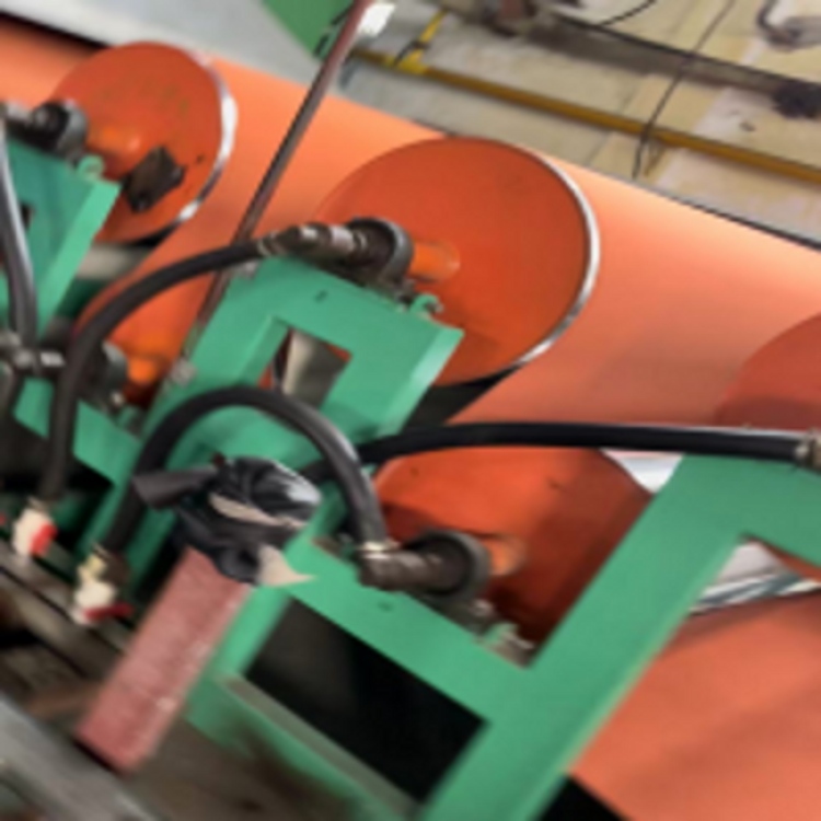 水性PU革聚氯乙烯人造革生产线机械设备