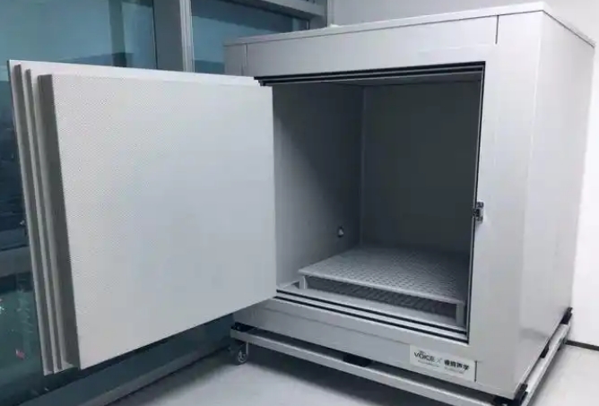 隔音箱