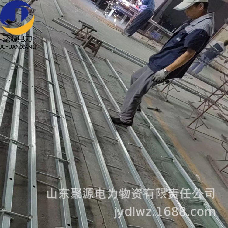 电杆固定攀登工具水泥杆爬梯圆管镀锌爬梯