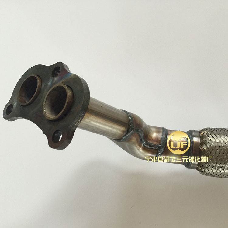 福田风景三元催化器