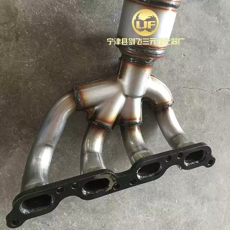 适用于金杯海狮4G20 V19前节三元催化器汽车尾气净化器保年审