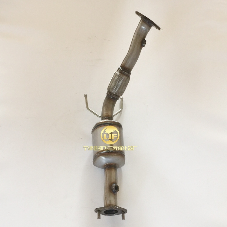 适用海马福美来二代 1.6 1.8海福星三元催化器保年审精品