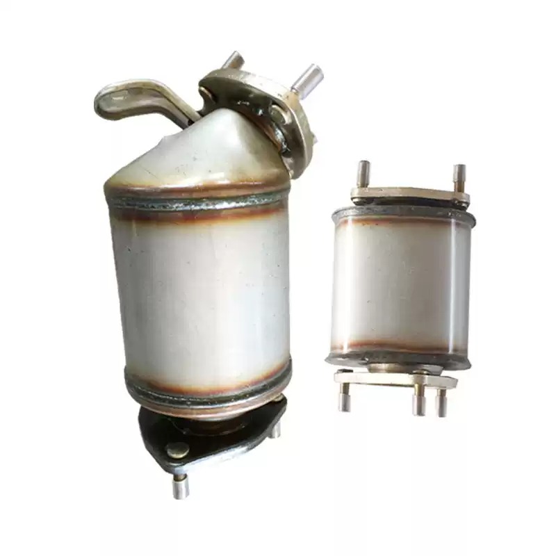 适用于别克凯越1.5 1.6 1.8三元催化器汽车尾气净化器保验车