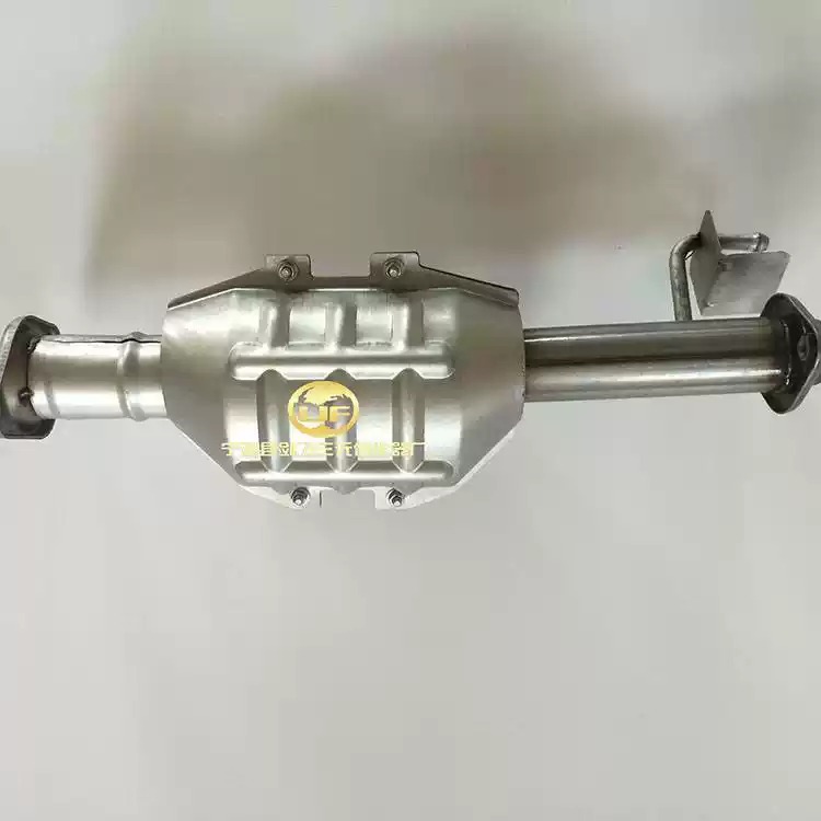 适用于新款长安之星6406 S201三元催化器汽车排气管净化器保验车