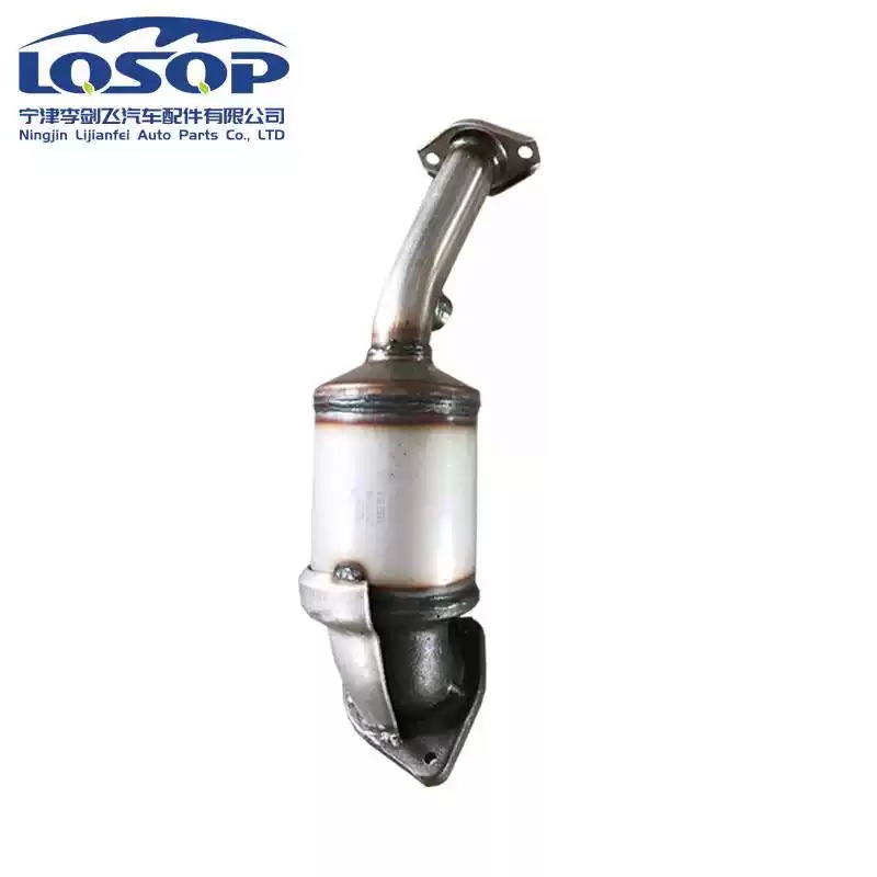 适用五菱宏光1.2 1.4 1.5三元催化器汽车排气管净化器保验车原装