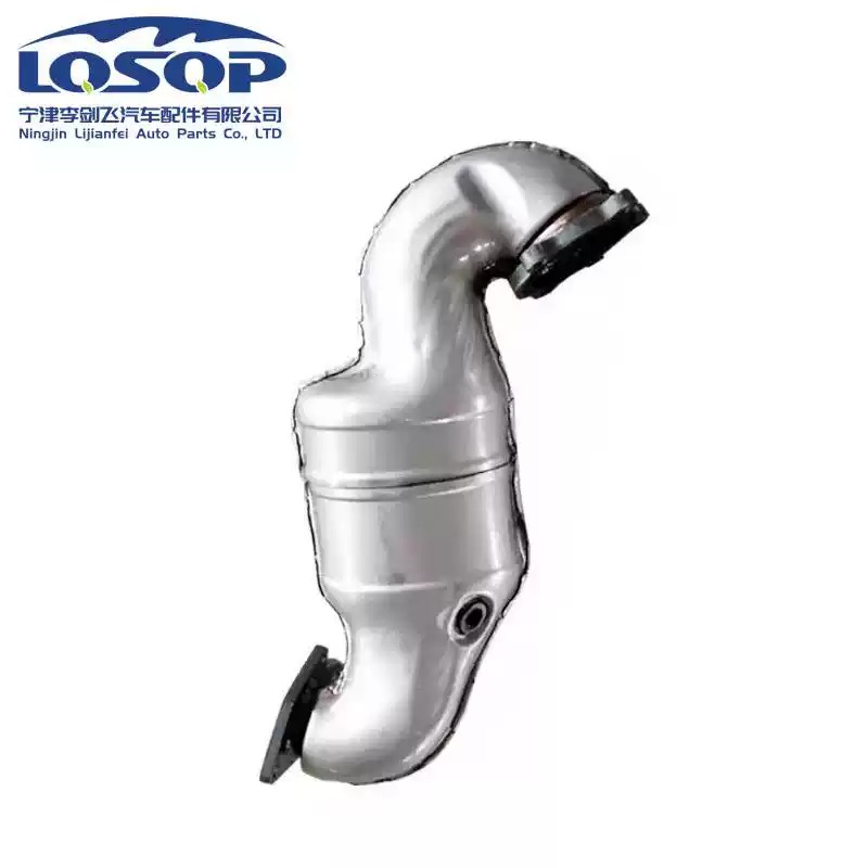 适用于别克新君越 新君威 迈锐宝2.0T三元催化器保年审原装排气管