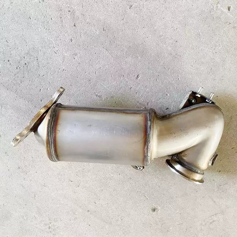 适用迈锐宝 威朗 昂科威 君越 君威 科鲁兹 探界者1.5T三元催化器