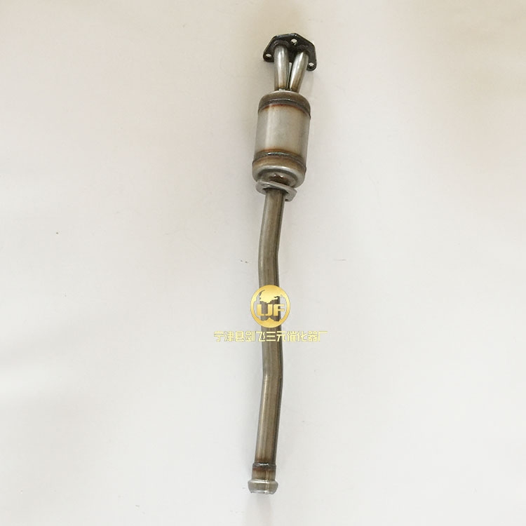 适用于五菱双排 单排 面包 兴旺三元催化器汽车尾气净化器保年审