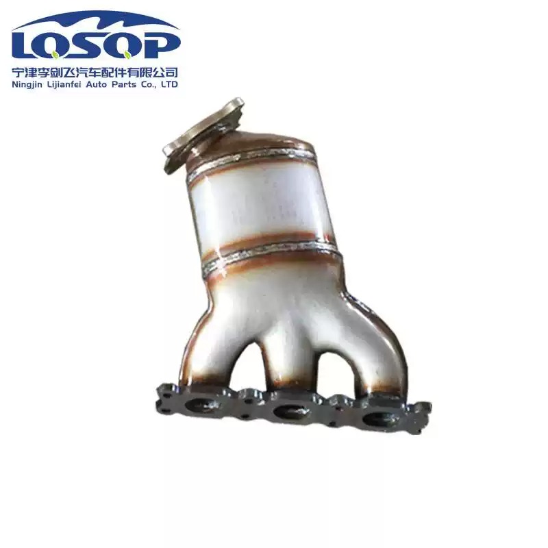 适用于路虎神行者三元催化器汽车尾气净化器保年审原装排气管总成
