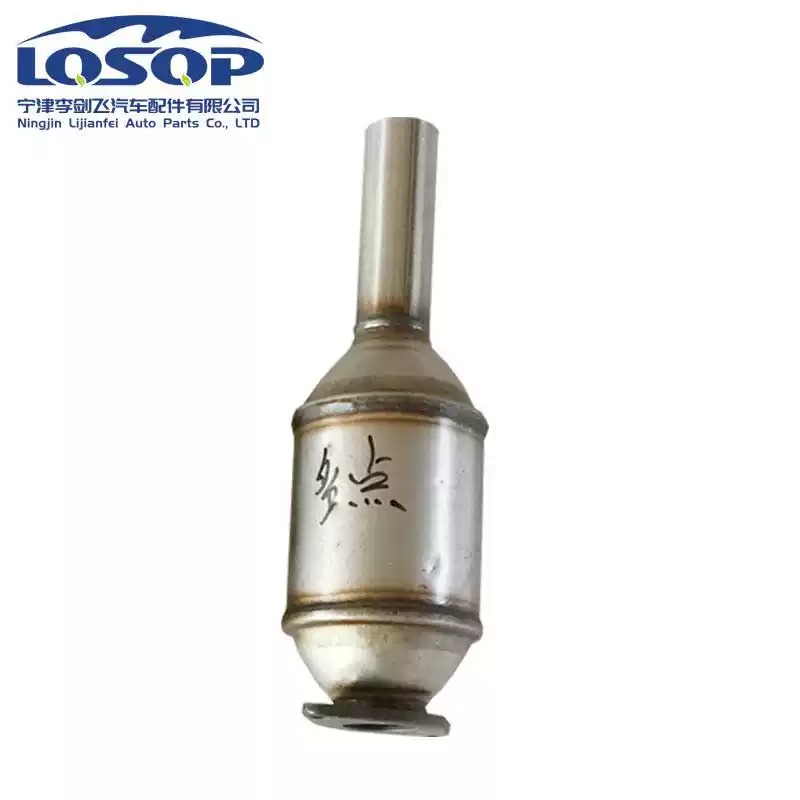 适用奇瑞旗云风云多/单点三元催化器汽车排气管净化器保验车