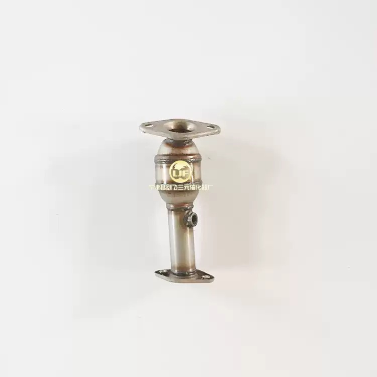 适用于比亚迪F3 G3 L3三元催化器原装位汽车尾气净化器保年审