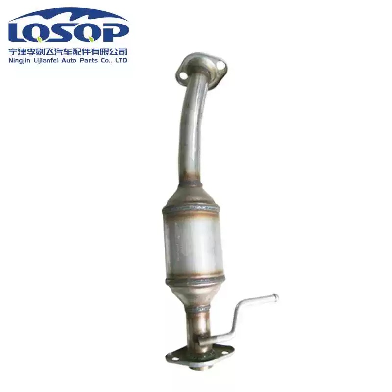 适用长安欧诺1.3 1.5三元催化器汽车尾气净化器保年审排气管