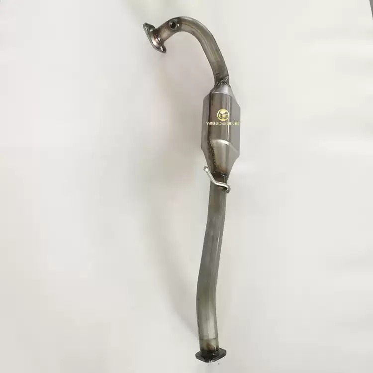 适用于福特嘉年华1.3/1.6三元催化器汽车排气管净化器保验车