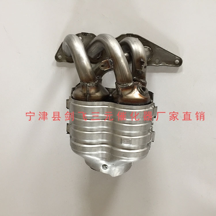 适用三菱戈蓝/格蓝迪/欧蓝德2.4前汽车三元催化器保验车原装精品
