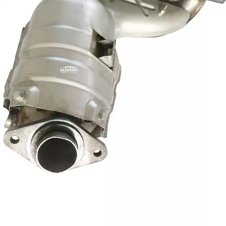 适用吉利金刚 威志 威姿 金鹰 熊猫四缸 自由舰三元催化器保年审