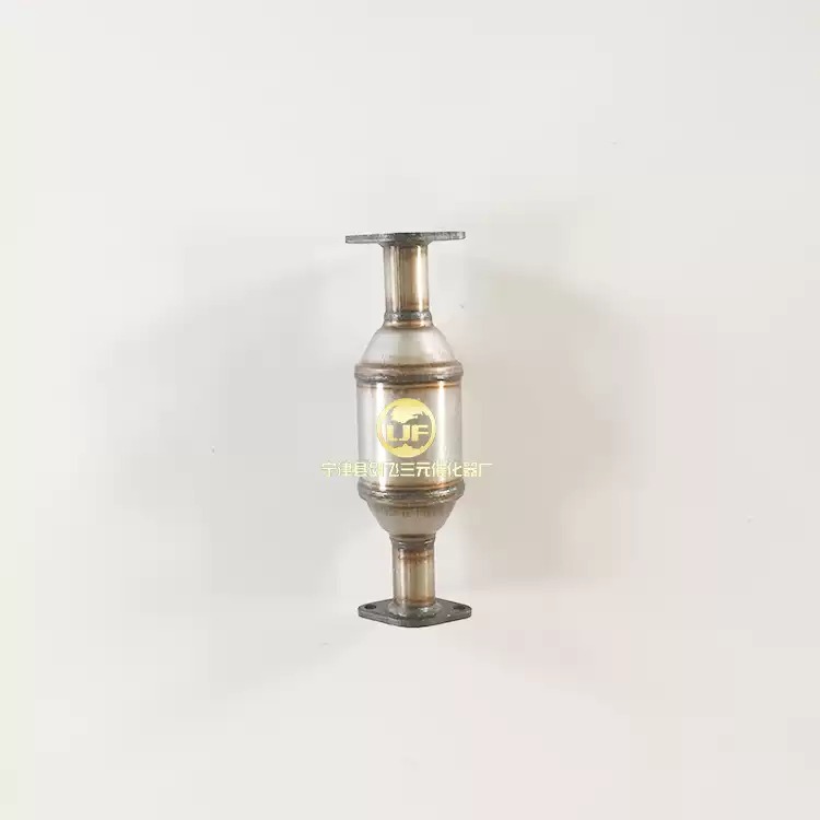 适用奇瑞QQ1.1 0.8中三元催化器原装位汽车尾气净化器保年审精品