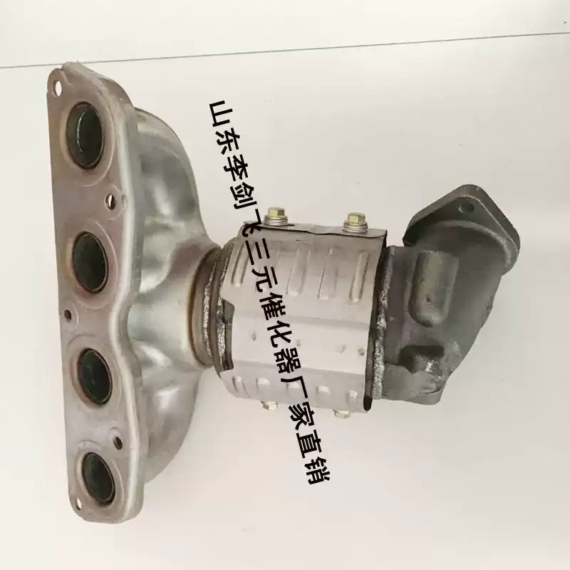 适用现代八代索纳塔 起亚K5 索八2.02.4三元催化器保年审原装精品