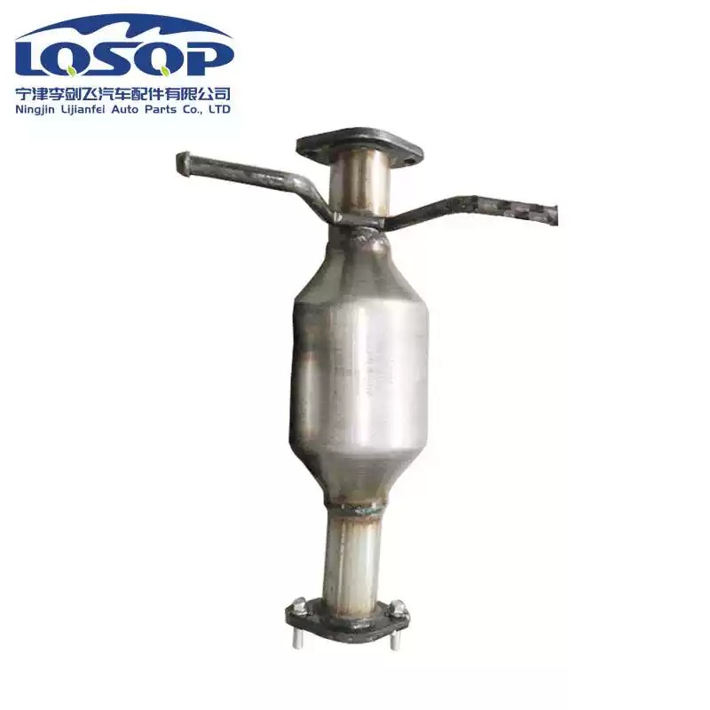 适用奇瑞旗云1.5风云三元催化器汽车排气管净化器保验车原装精品