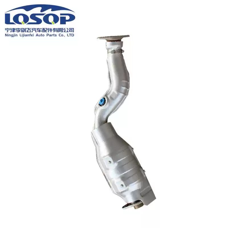 适用于日产尼桑逍客2.0三元催化器原装汽车尾气净化器保年审精品