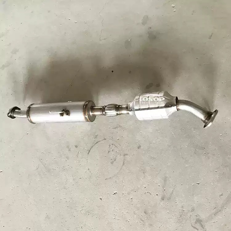 适用奔腾X80 B90 B70三元催化器汽车尾气净化器保年审精品