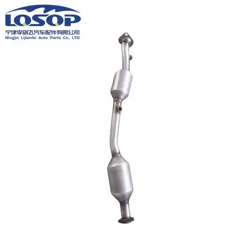 适用东风景逸X5 1.6 X3 1.5三元催化器汽车尾气净化器保验车