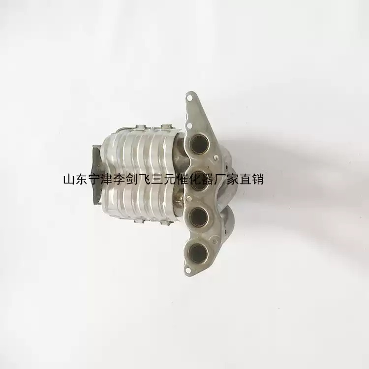 适用三菱戈蓝/格蓝迪/欧蓝德2.4前汽车三元催化器保验车精品