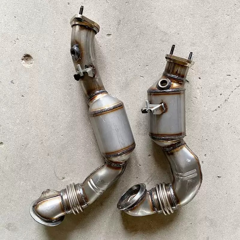 适用于宝马X6三元催化器汽车尾气净化器保验车精品总成