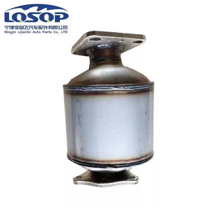 适用别克新君越 君威 GL8 陆尊2.0 2.4 3.0三元催化器保年审