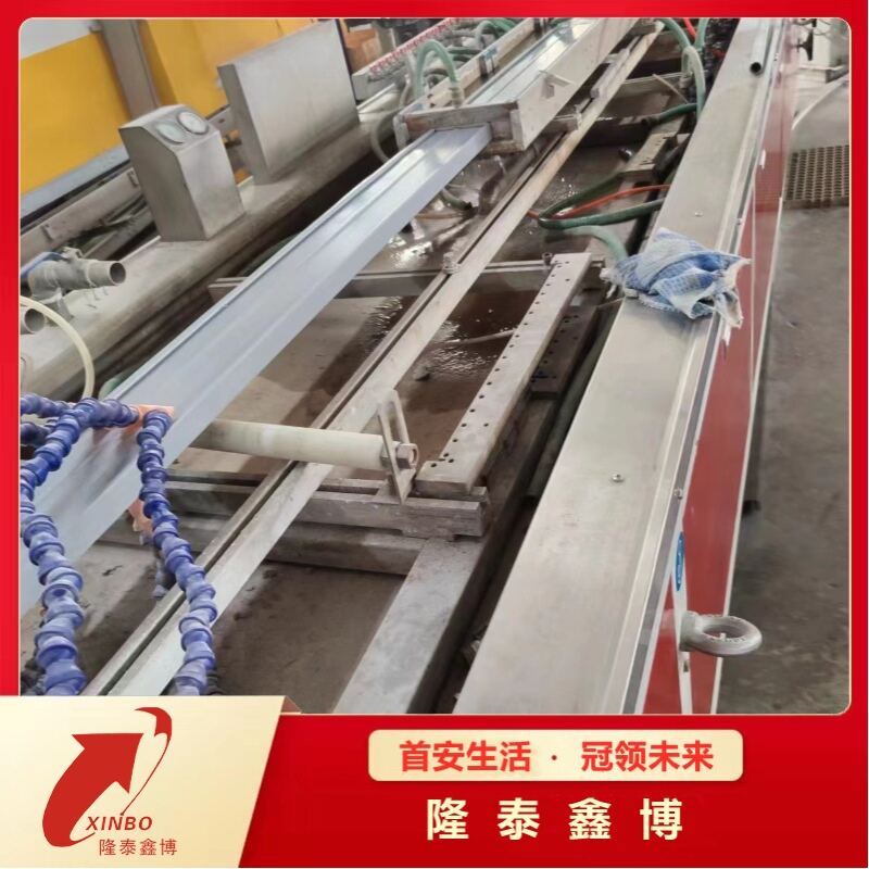 复合树脂电缆桥架 槽式弯通三通高分子防火槽盒型号齐全