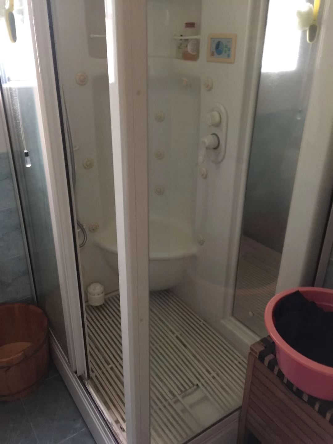 浦东陆家嘴朗俊淋浴房移门维修电话