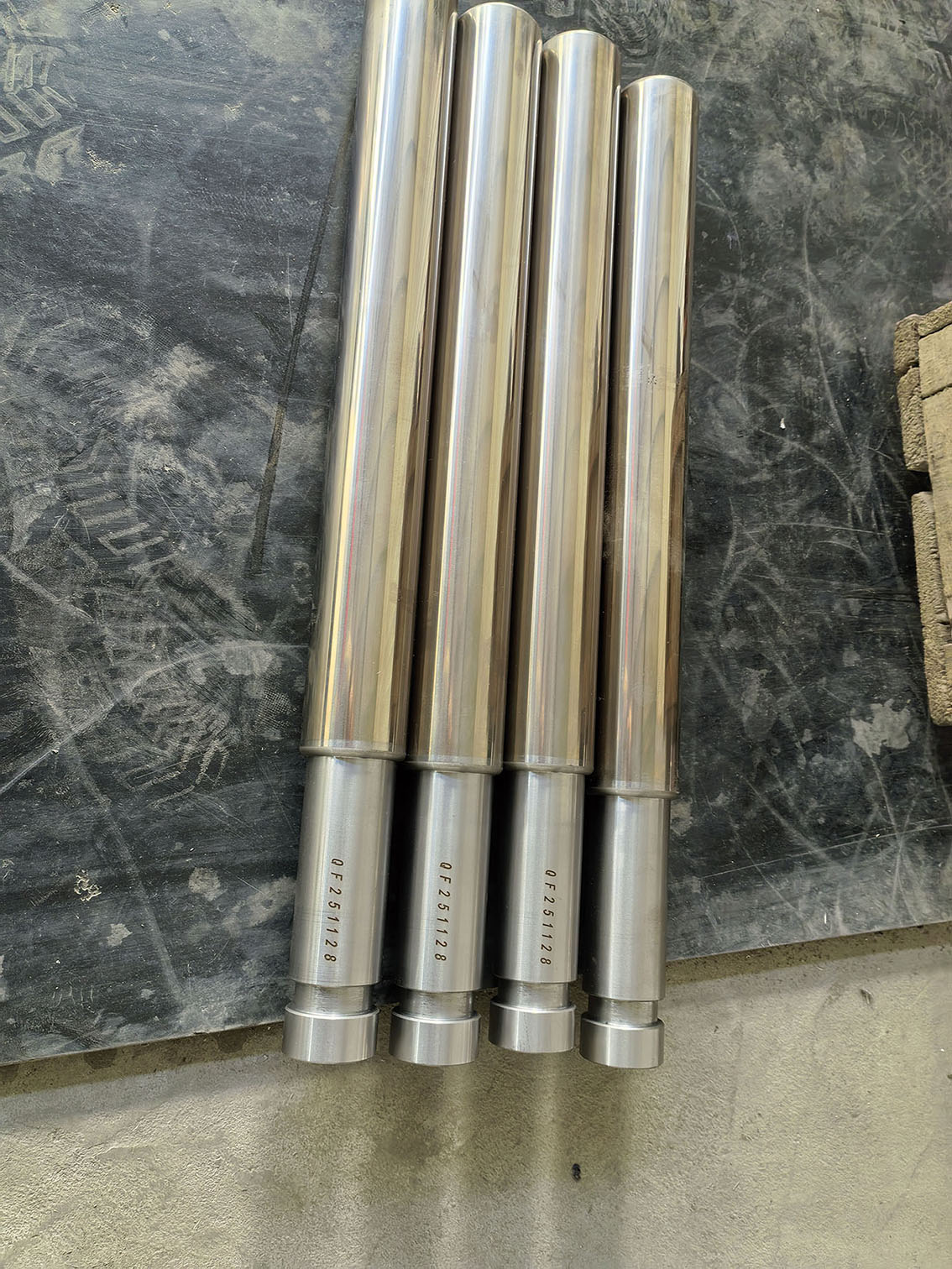 青峰通用制造供应50*535注水泵柱塞 耐磨防腐硬度高 使用寿命长