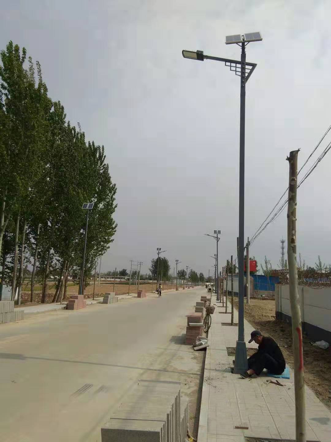 太阳能路灯