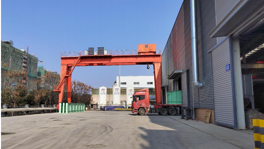 室外40吨行车成品堆场