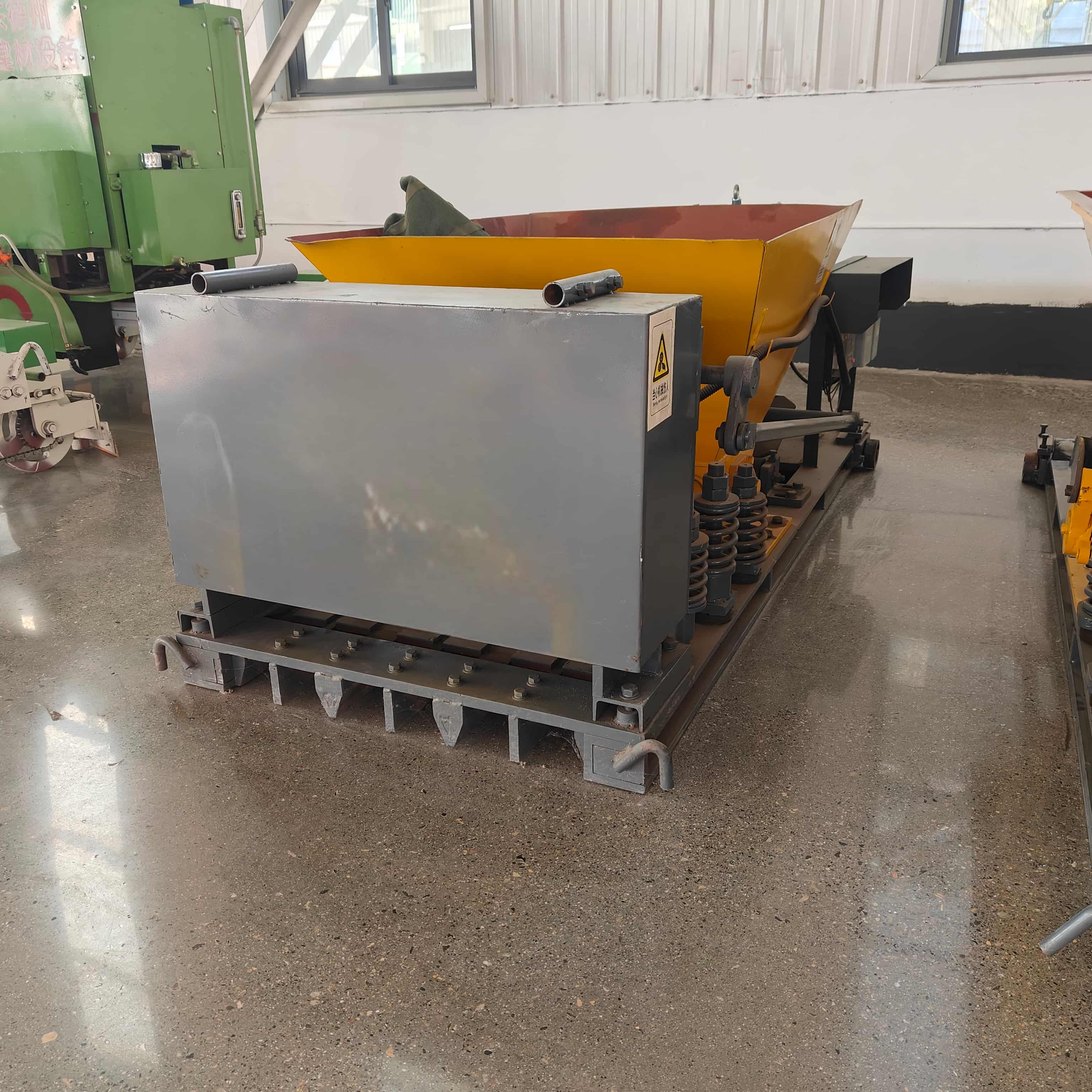 单边斜边檩条机