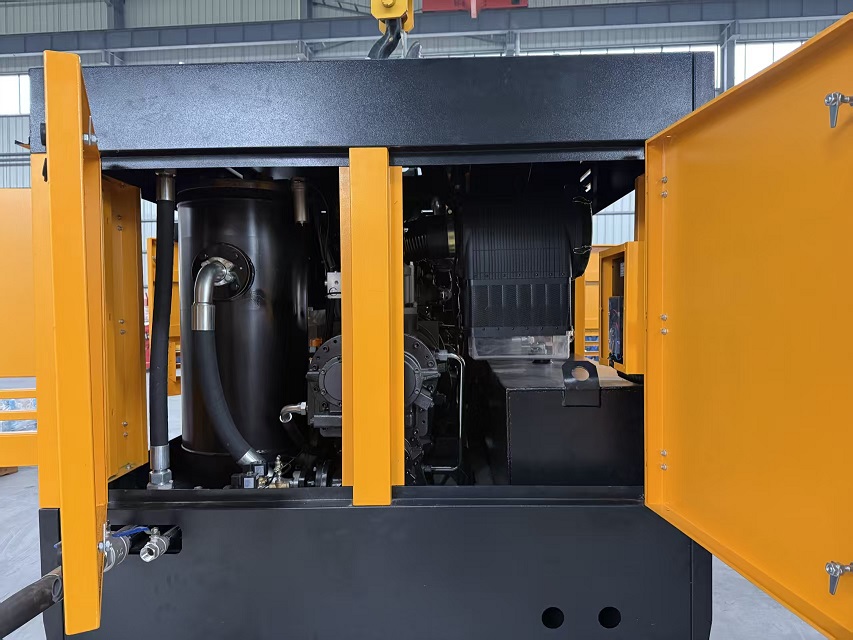 名杰牌20立方电动螺杆空压机