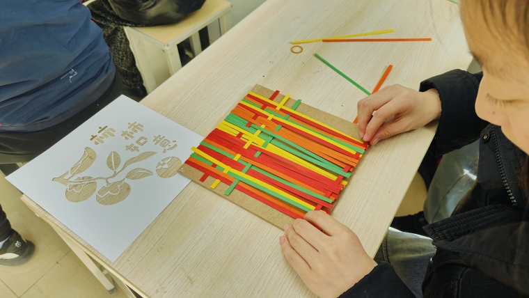 与马同行，感知世界：苏州三六六青少年马术体验营火热招生