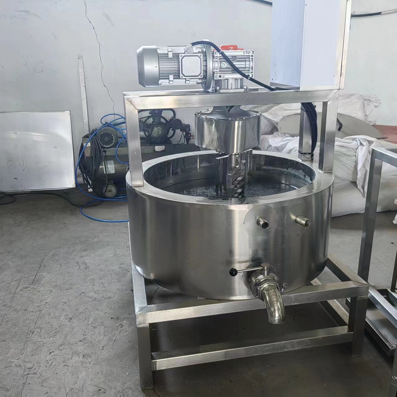 立式行星搅拌奶酪槽 内蒙古传统奶酪发酵设备 干酪凝乳罐