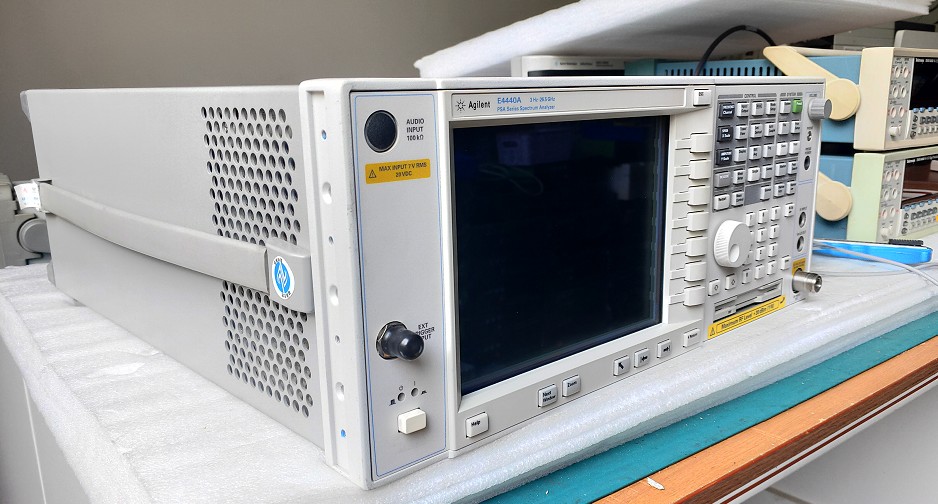 安捷伦Agilent E4440A频谱分析仪租售/回收
