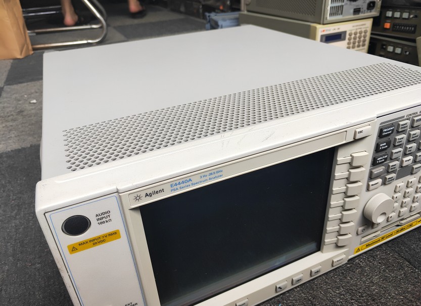 安捷伦Agilent E4440A频谱分析仪租售/回收